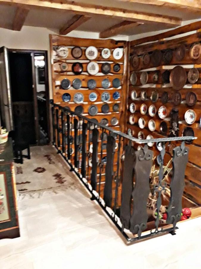 Appartamento La Curtea Veche Lapus Esterno foto